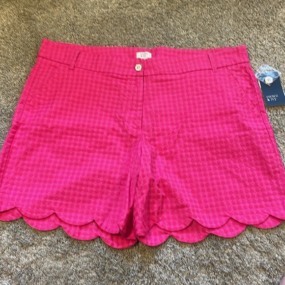 NWT Crown & Ivy Shorts - Picture 4 of 6